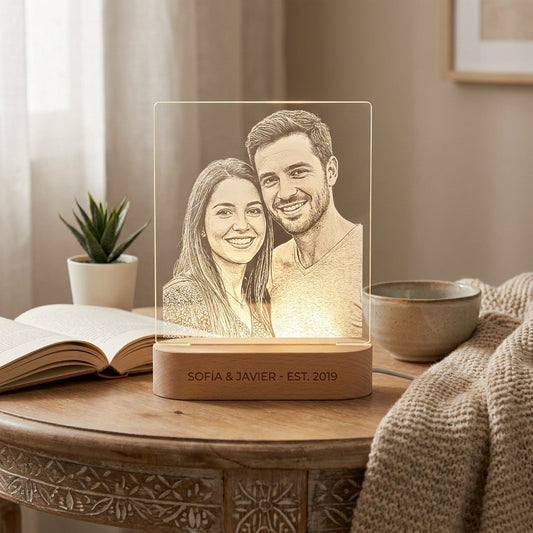 Lámpara retrato de pareja con nombres personalizada LED metacrilato