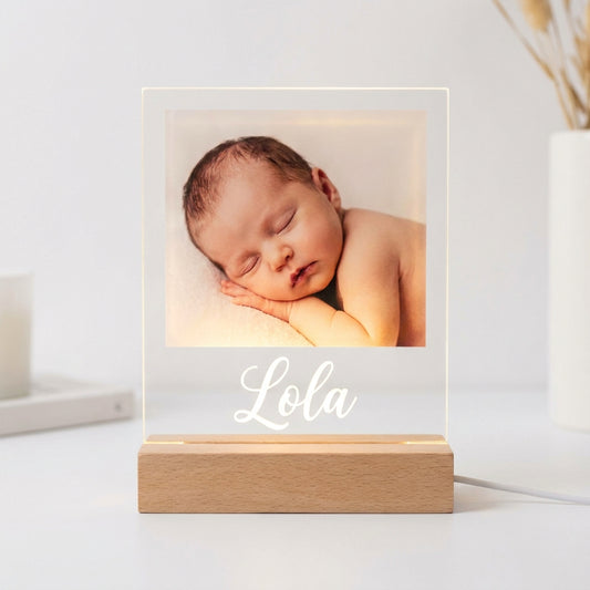 Lámpara bebé dormido con nombre personalizada LED metacrilato