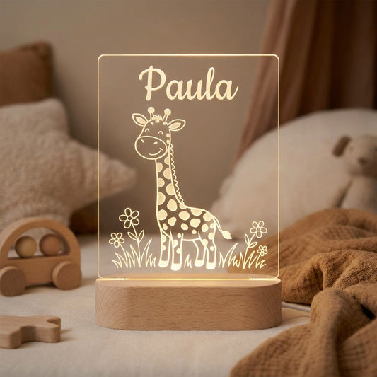 Lámpara infantil jirafa quitamiedos personalizada con nombre LED metacrilato madera haya