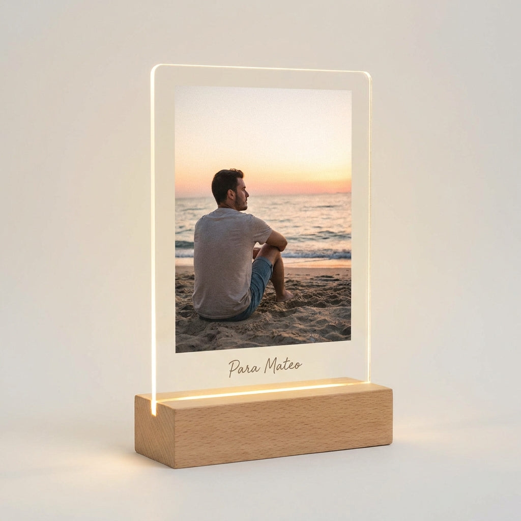 Lámpara foto postal vertical de pareja personalizada LED metacrilato madera haya